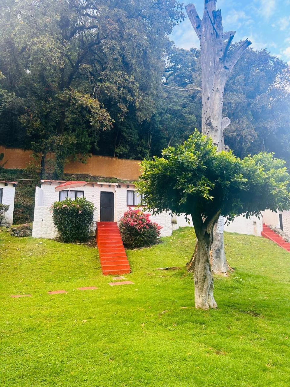 Club Santa Maria Hotel Cuernavaca Bagian luar foto