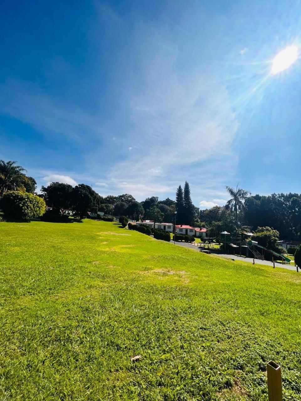 Club Santa Maria Hotel Cuernavaca Bagian luar foto