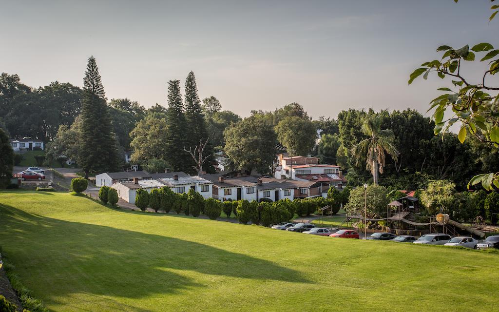 Club Santa Maria Hotel Cuernavaca Bagian luar foto